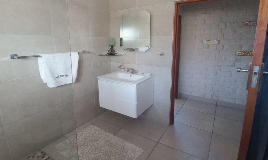 3 Bedroom Property for Sale in Dana Bay Western Cape